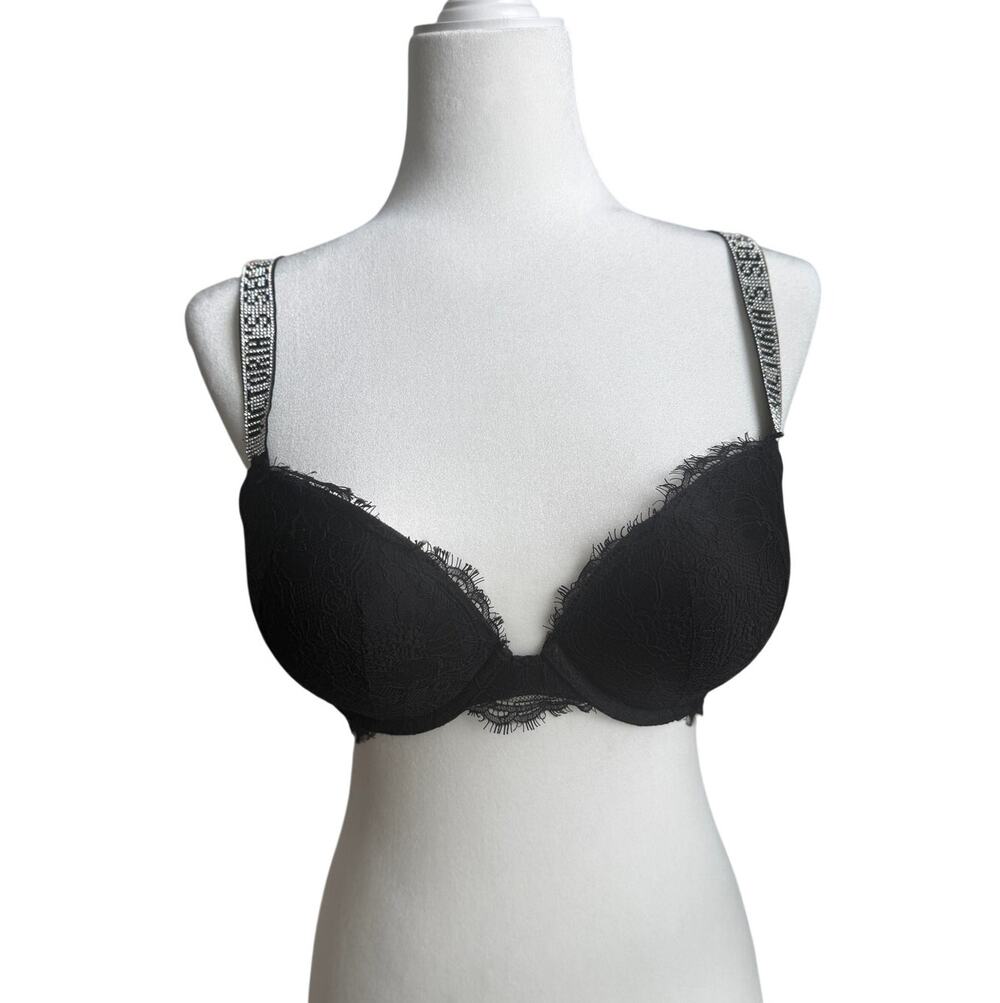 Victoria's Secret Very Sexy Lace Shine Strap Push-Up Bra 32DD